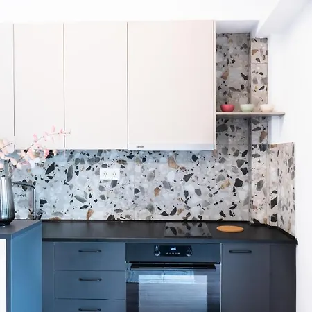 Апартаменти Renovated Beautiful Near Aristotelous A Салоніки
