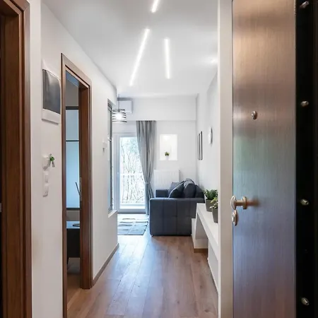 Renovated Beautiful Near Aristotelous A Апартаменти *
